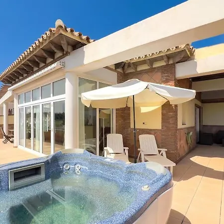 Atico Con Jacuzzi Y Vistas Al Mar * La Cala De Mijas