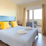 Atico Con Jacuzzi Y Vistas Al Mar Apartment *