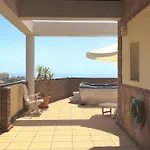 Atico Con Jacuzzi Y Vistas Al Mar *